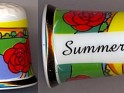 England - 2012 - Summer - Porcelain - Station of the Year, Summer, English Porcelain - Pintado a mano sobre dedal de cerámica sin esmaltar. - 0